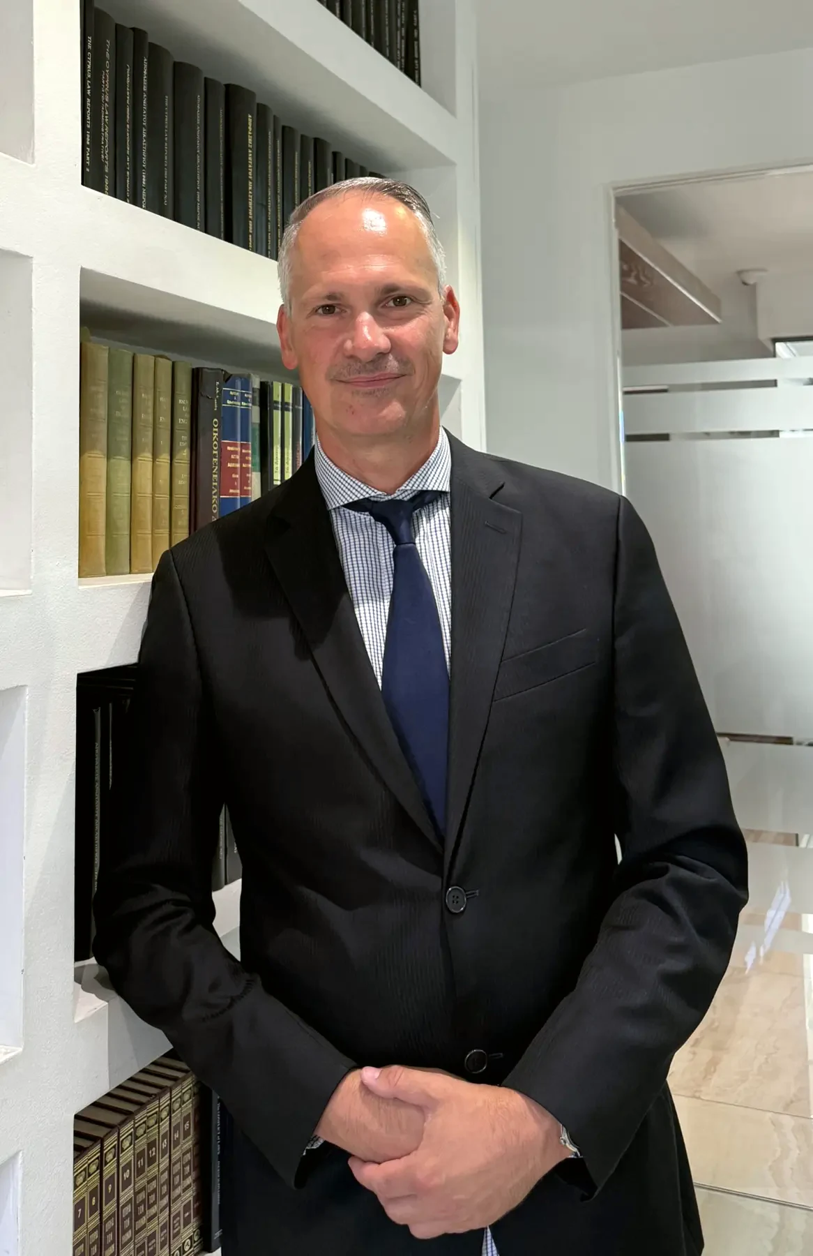 Andras Pornyeszi, International Business Executive