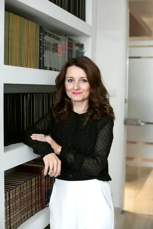 Dina Rossidou, Operations Administrator